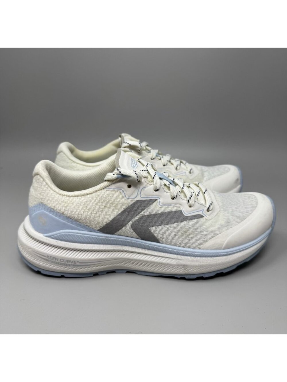 Keen Women's WK400 Walking Shoes Size 6.5 Lace Up Sneakers